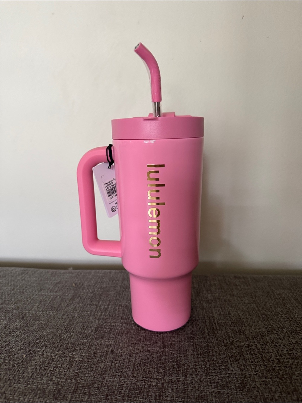 Lululemon athletic Insulate Tumbler Mug and Handle 40 oz Candy Cloud